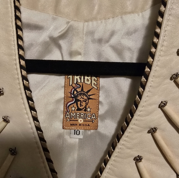 TRIBE AMERICA Leather Vest Native Beaded Fringe Western Cowgirl Sz:10 - Picture 3 of 3